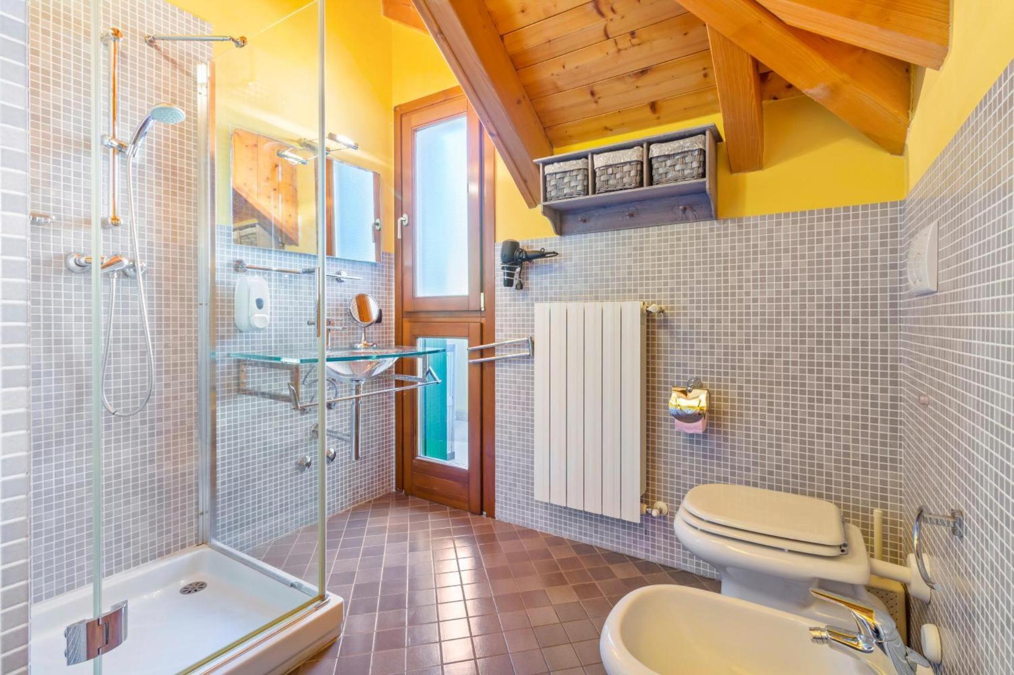 Lovely Orange House Viggiu Екстер'єр фото